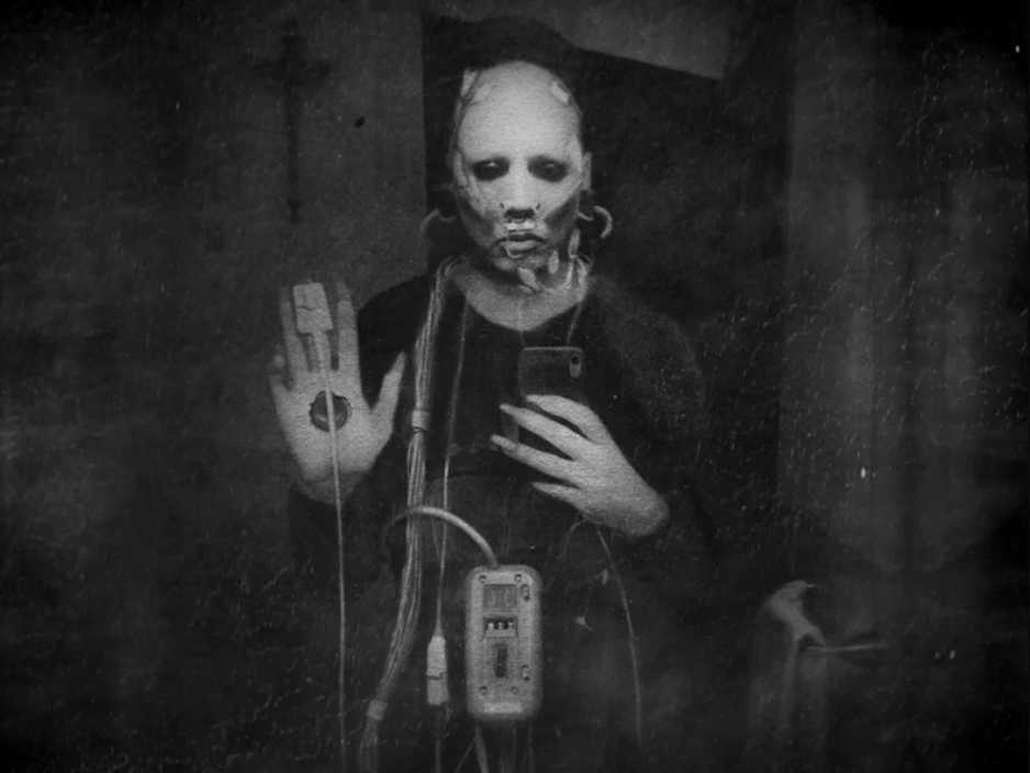 Sopor Aeternus: Temnota a transcendentno